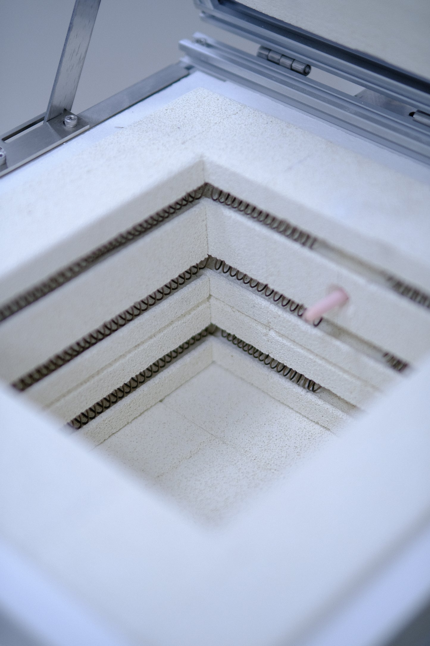 Keencera Electric Kiln EK007